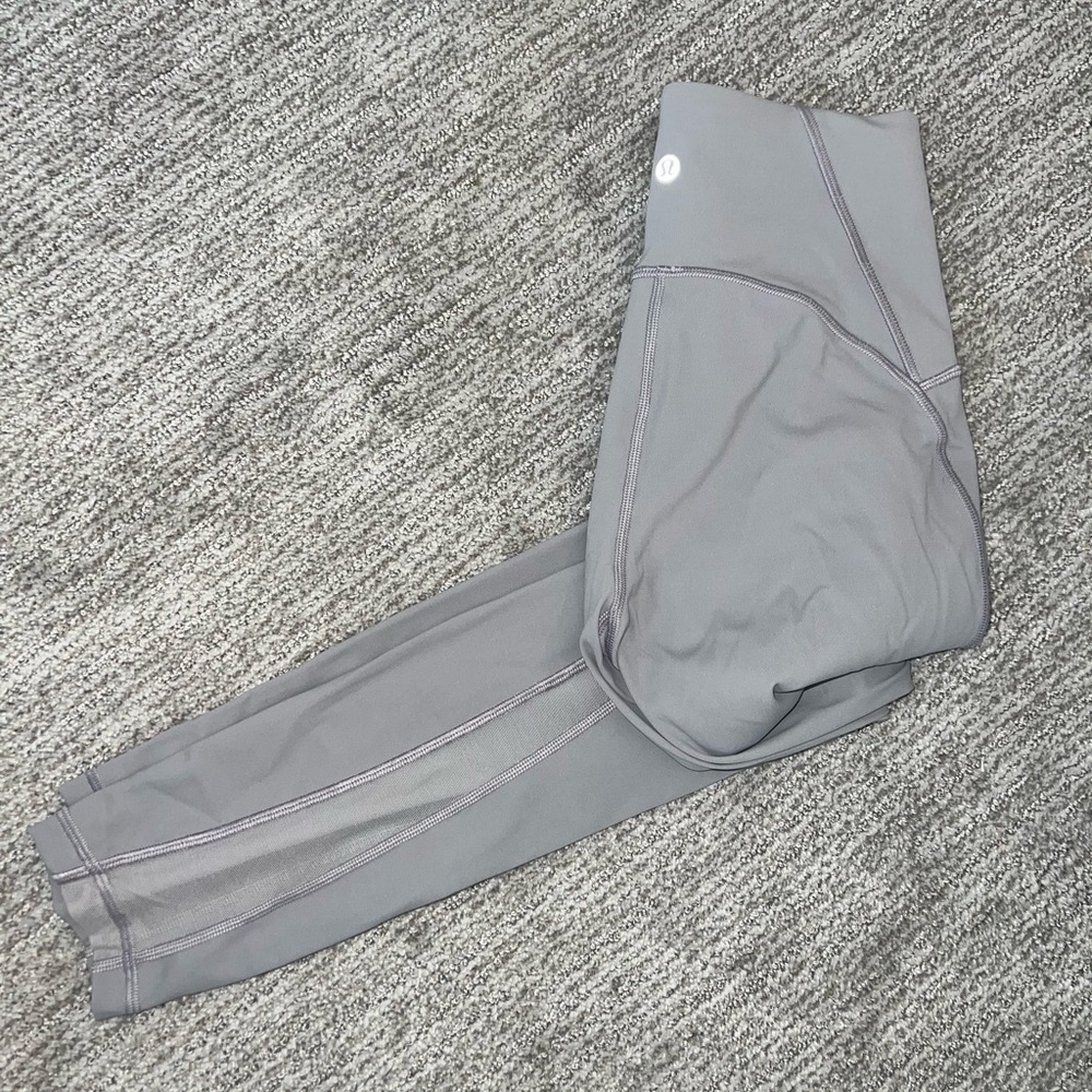 Lululemon Cropped Mesh Detail Leggings (size 4)